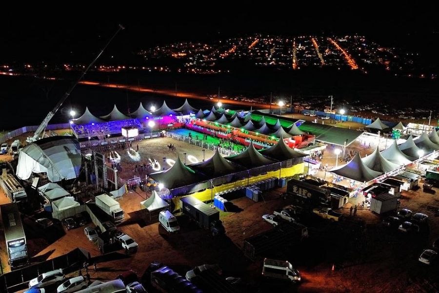A Justiça de São Paulo acatou uma ação civil pública movida pelo Ministério Público (MP-SP) e determinou, nesta terça-feira (29), a suspensão imediata do 3º AgroFest, evento tradicional de Iepê, que estava programado para ocorrer entre os dias 21 e 23 de novembro no Centro de Eventos Municipal Antônio Cearense.